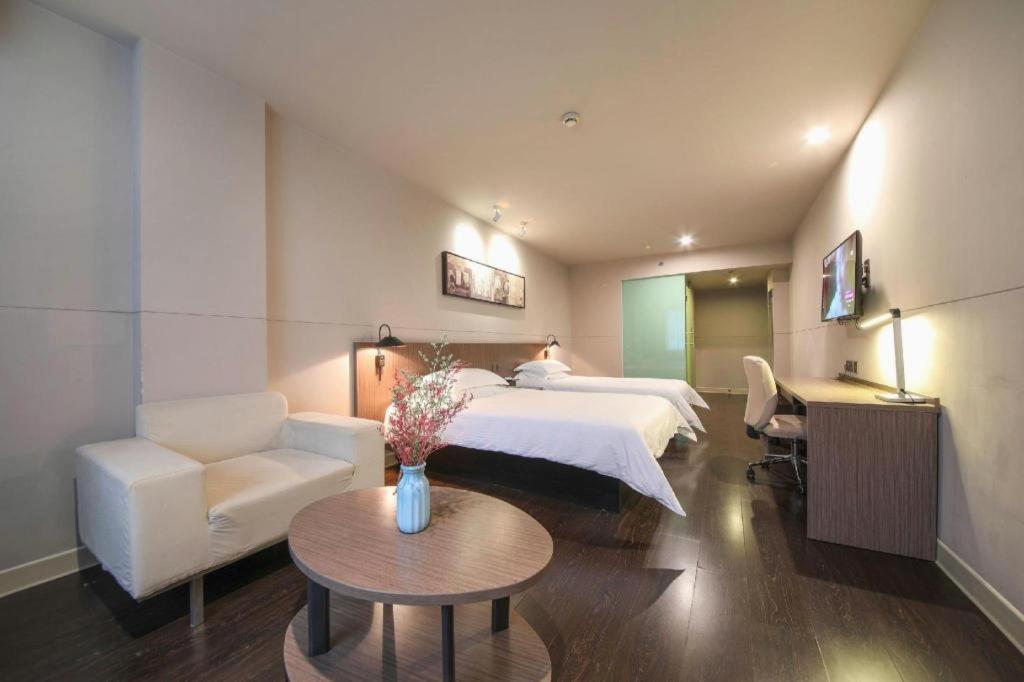 Jinjiang Inn Select Wuhan Xinhua Road Xiehe Hospital Екстериор снимка