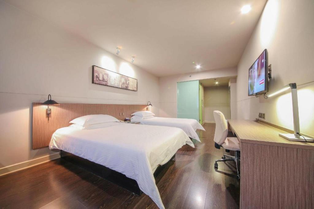 Jinjiang Inn Select Wuhan Xinhua Road Xiehe Hospital Екстериор снимка