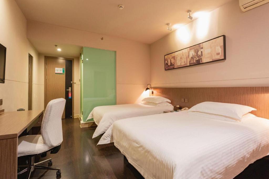 Jinjiang Inn Select Wuhan Xinhua Road Xiehe Hospital Екстериор снимка