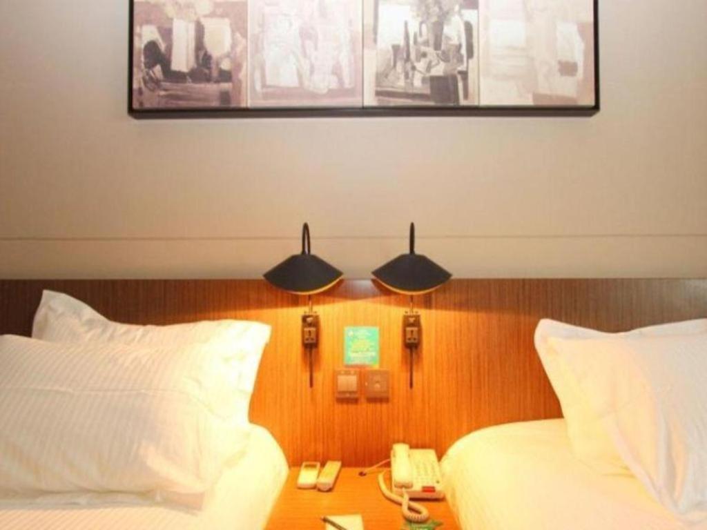Jinjiang Inn Select Wuhan Xinhua Road Xiehe Hospital Екстериор снимка