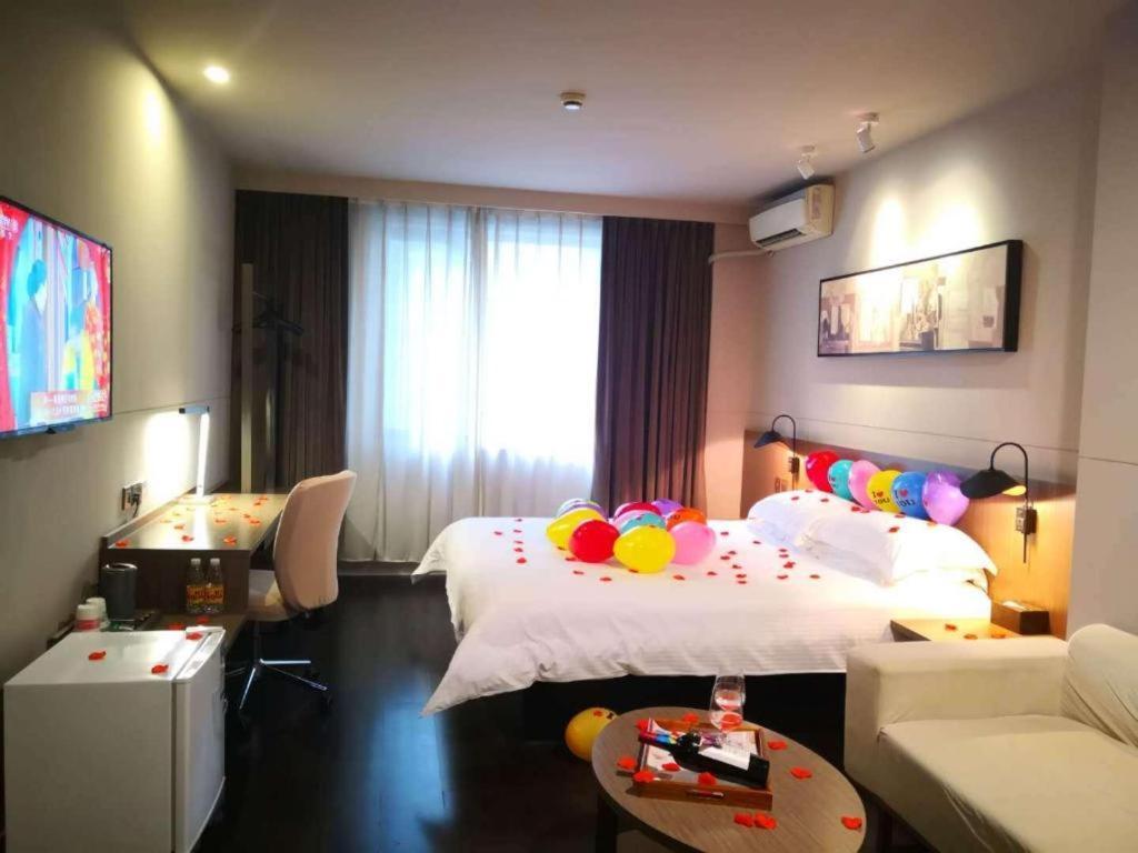 Jinjiang Inn Select Wuhan Xinhua Road Xiehe Hospital Екстериор снимка