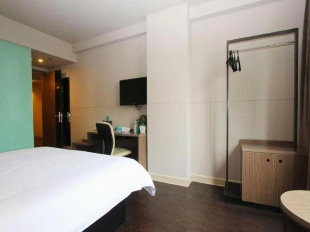 Jinjiang Inn Select Wuhan Xinhua Road Xiehe Hospital Екстериор снимка
